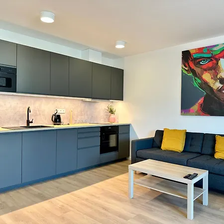 Апартаменты Vivien Modern *